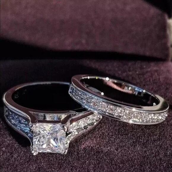 NEW 925 STERLING SILVER DIAMOND ENGAGEMENT SET RING - Picture 1 of 6